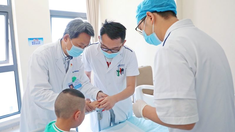 以下是一些在上海地区口碑较好的免疫力低下补品专卖店：
